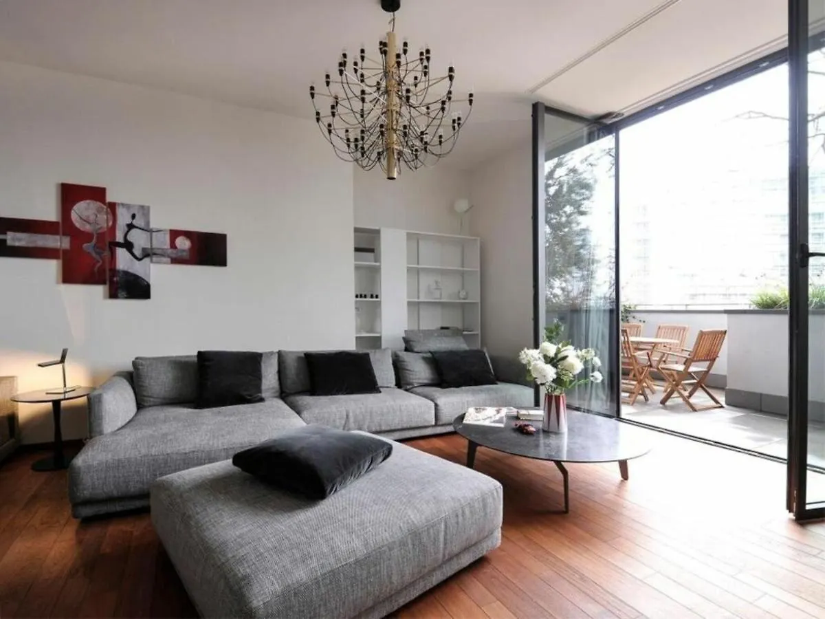 Castillia, Bosco Verticale Apartment Μιλάνο 0*,  Ιταλία